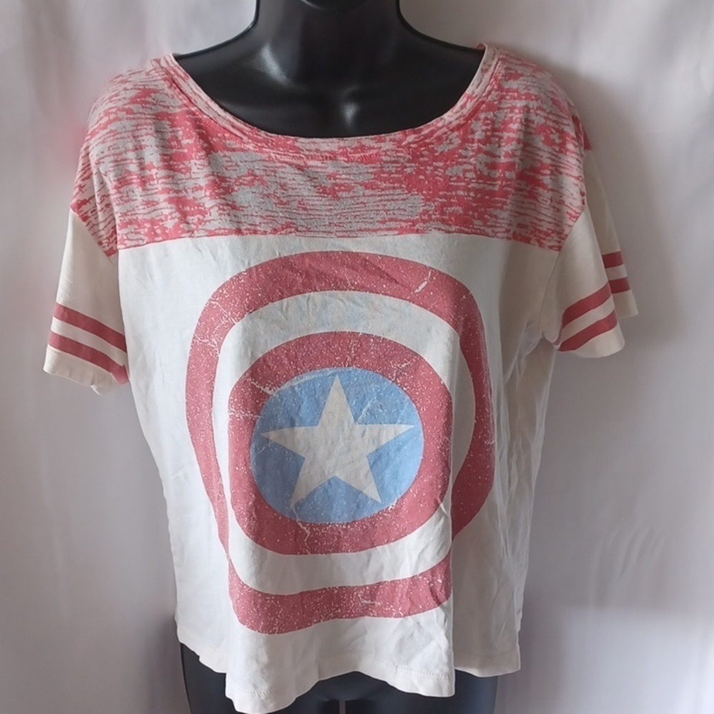 Marvel Captain America cropped tee, 2012, 20" long